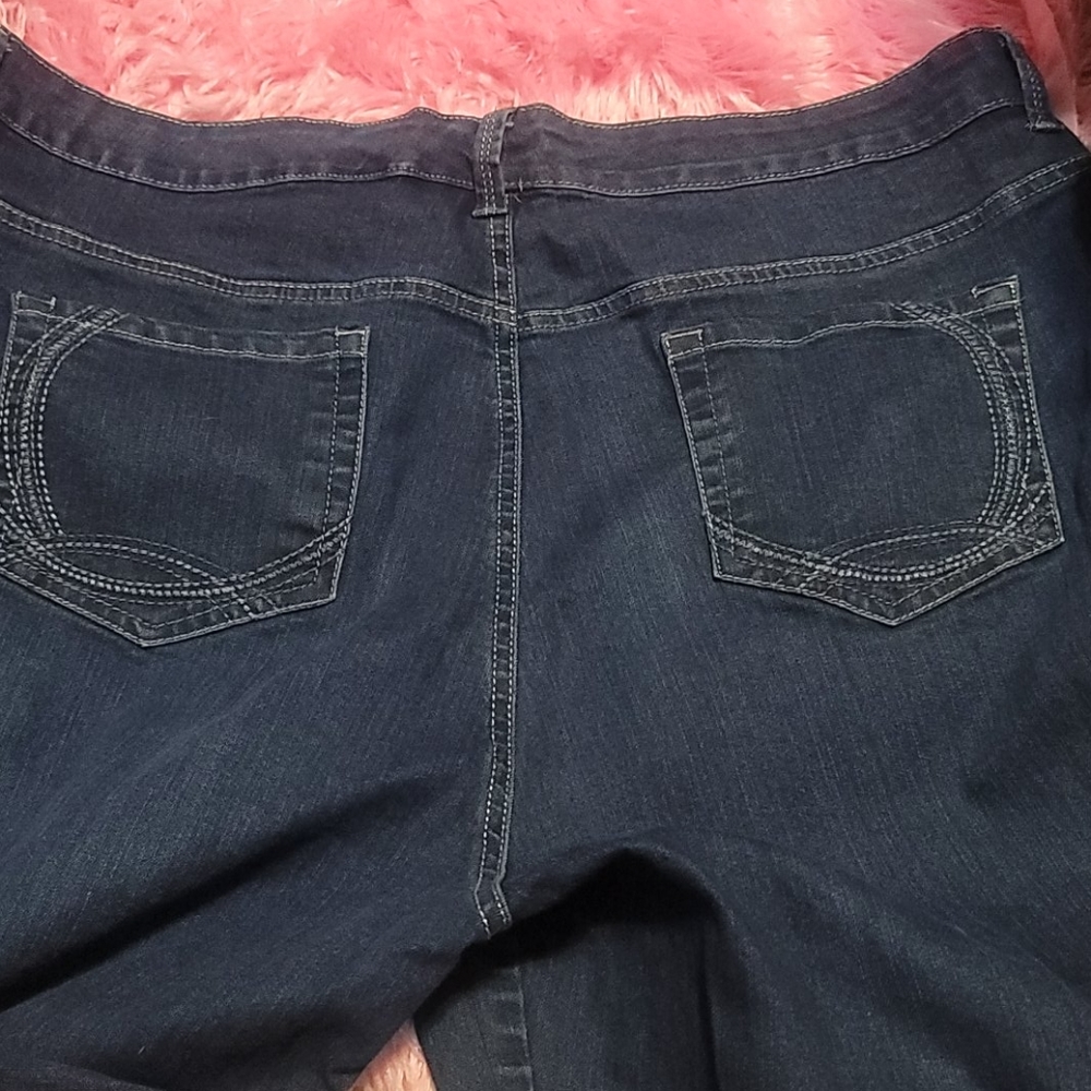 Jeans - Picture 5 of 6